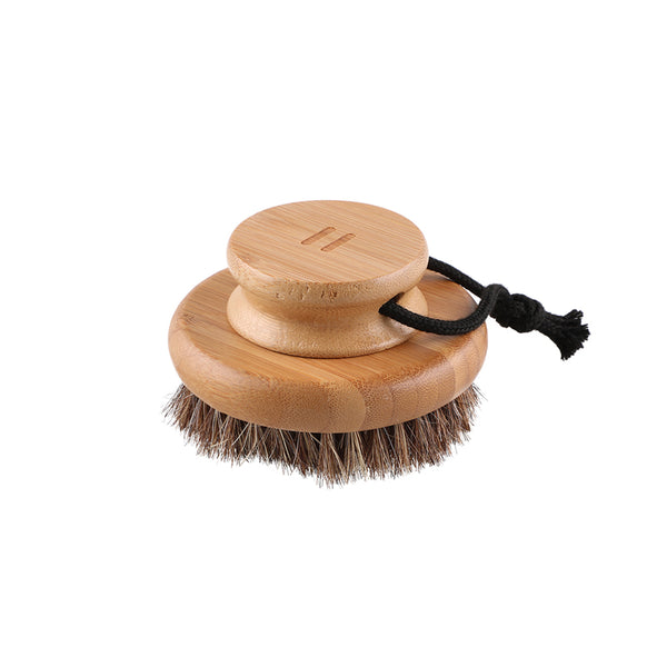 Rento Body Brush Wet/Dry to stimulate circulation and exfoliate. Personal care product, sauna personal care, sauna accessory, dry skin brushing